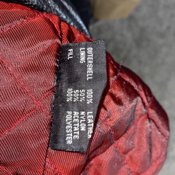 Men’s Leather Jacket Black-Size MEDIUM but fits Size LARGE-PreLoved, Good Look - Picture 3 of 6